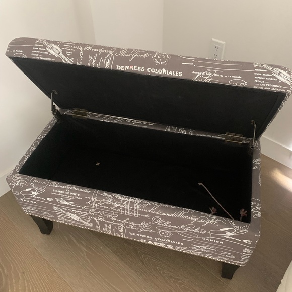 Linon Stephanie Script Linen Ottoman - Picture 2 of 3